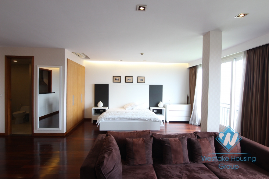High quality and spacious studio apartment rental in Tay Ho